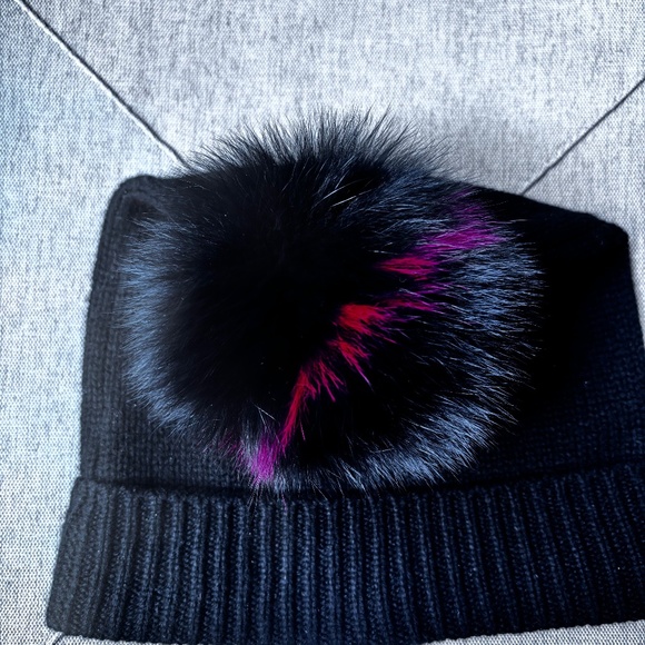 AUTUMN CASHMERE CUFF SLOUCHY BEANIE main image 6